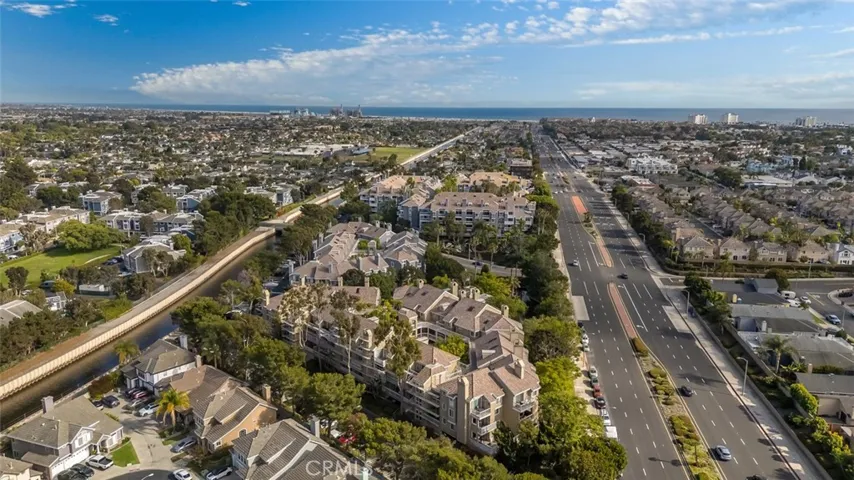 20331 Bluffside 321, Huntington Beach, California 92646