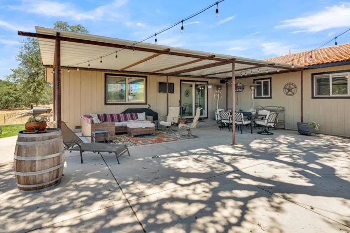68180 Jolon Road, Bradley, California 93426