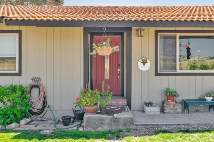 68180 Jolon Road, Bradley, California 93426