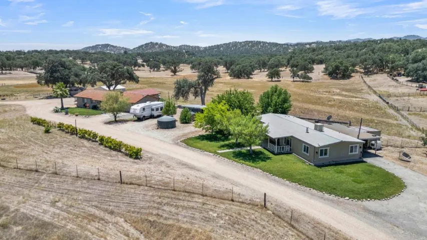 68180 Jolon Road, Bradley, California 93426