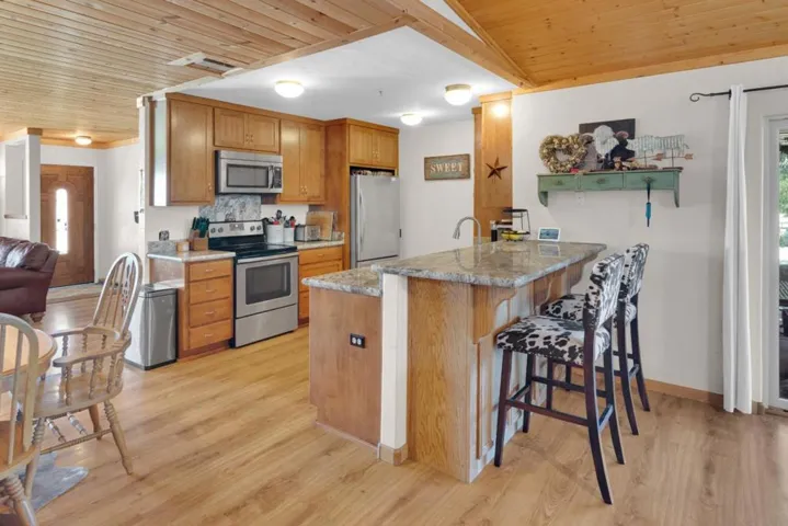 68180 Jolon Road, Bradley, California 93426