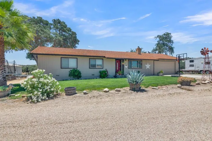 68180 Jolon Road, Bradley, California 93426