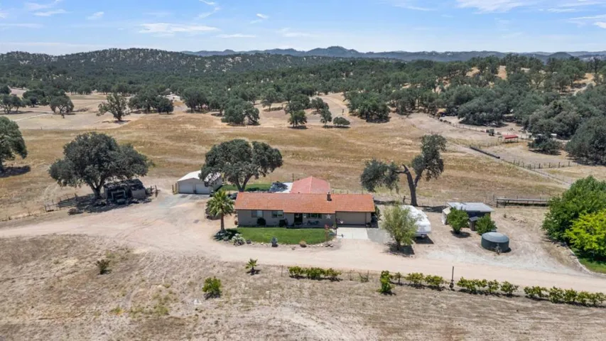 68180 Jolon Road, Bradley, California 93426