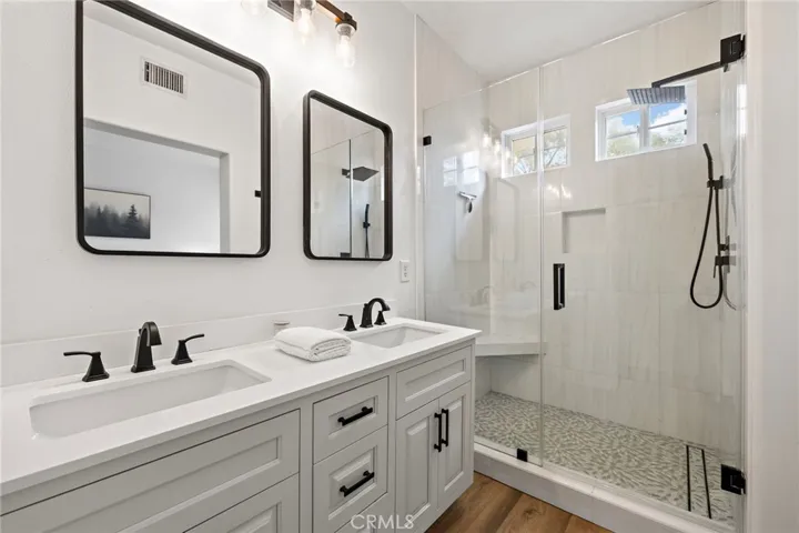 25 Via Vicini, Rancho Santa Margarita, California 92688