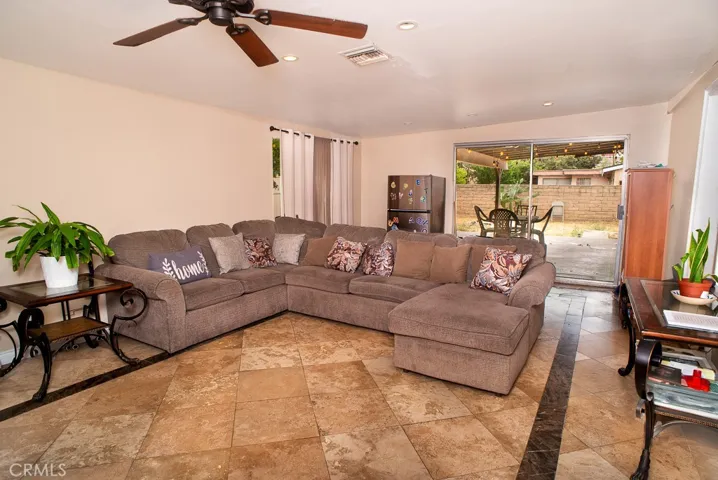 11838 Terra Bella, Sylmar, California 91342