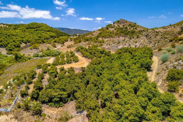 1 Los Gatos Road, Temecula, California 92590
