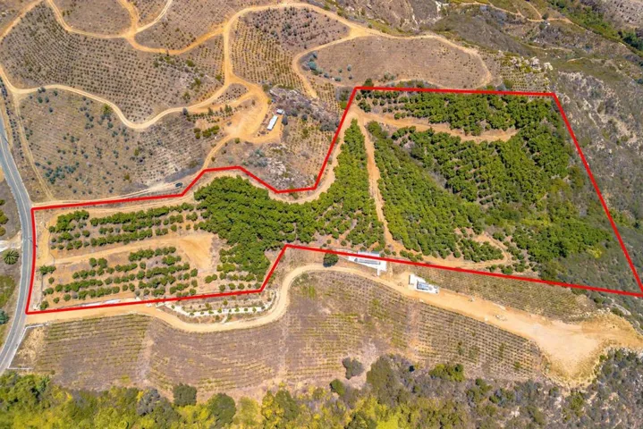 1 Los Gatos Road, Temecula, California 92590