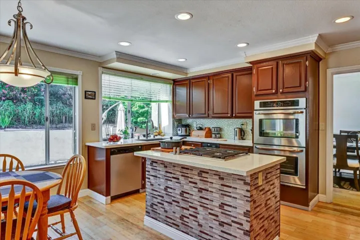 5065 Muirwood Drive, Pleasanton, California 94588