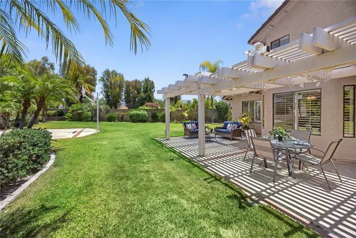 5510 Vista Cantora, Yorba Linda, California 92887