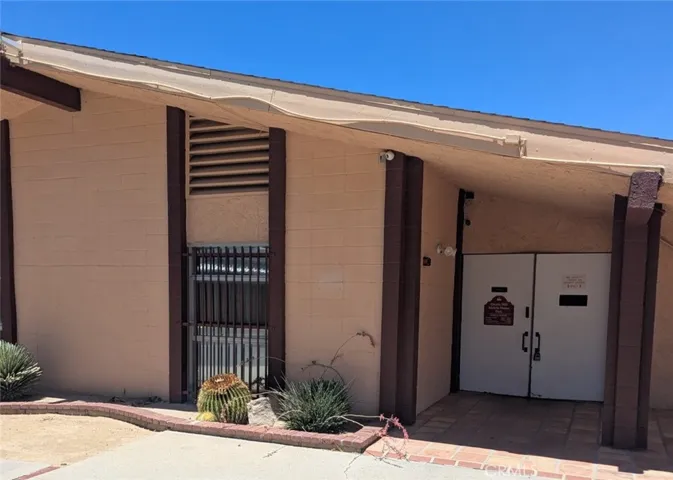 5711 Columbia Way 222, Lancaster, California 93536