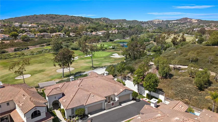 82 Avenida Cristal, San Clemente, California 92673