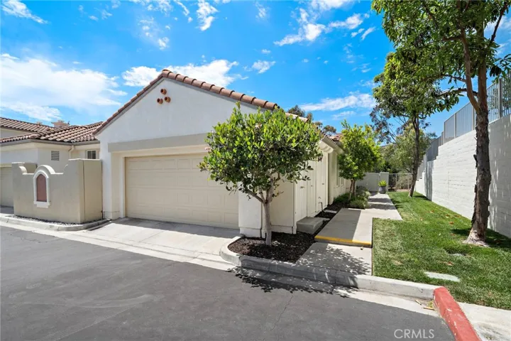 82 Avenida Cristal, San Clemente, California 92673