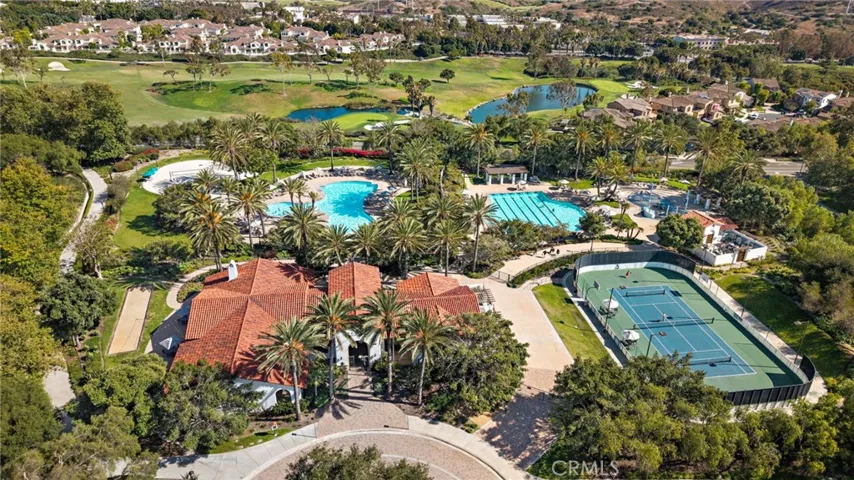 82 Avenida Cristal, San Clemente, California 92673