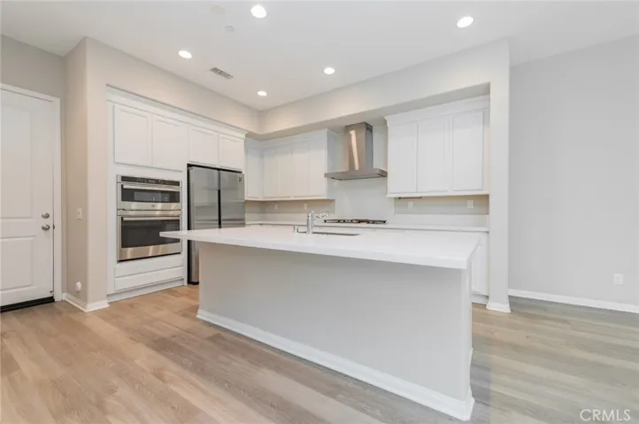 131 Pusan, Irvine, California 92618