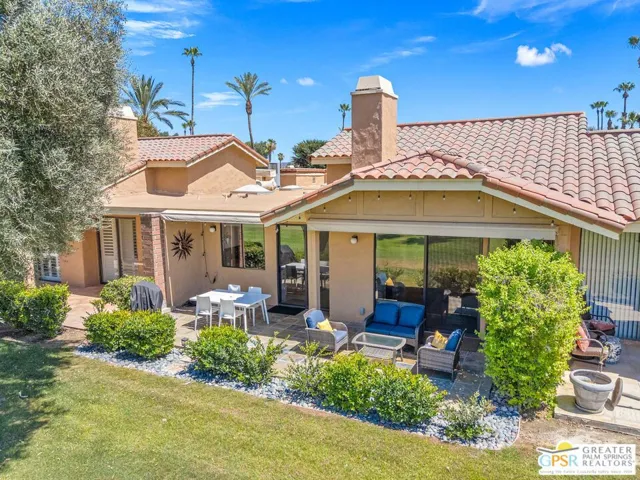 302 Villena Way, Palm Desert, California 92260