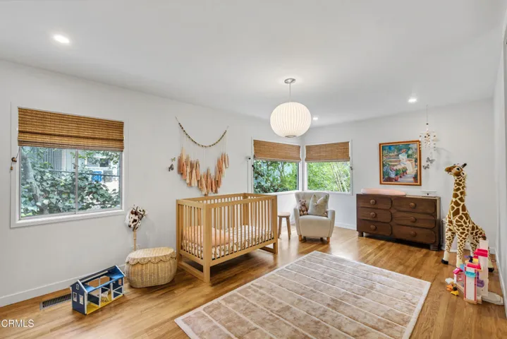 2046 Los Encinos Rd. MLS-41