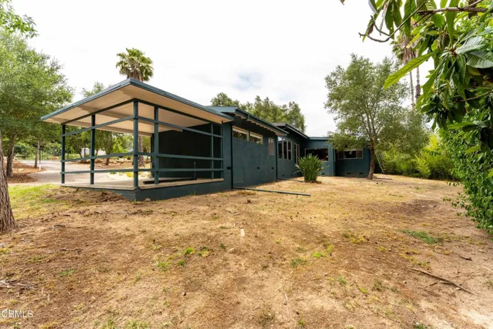 2046 Los Encinos Rd. MLS-54