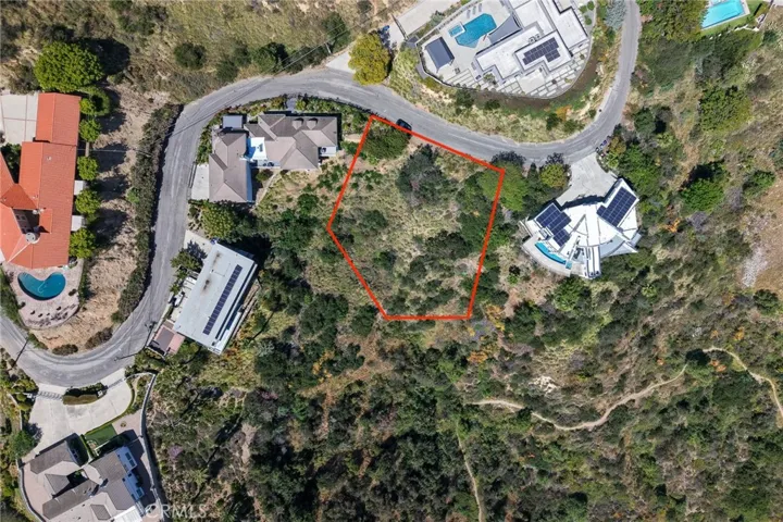 1570 Glen Oaks Boulevard, Pasadena, California 91005