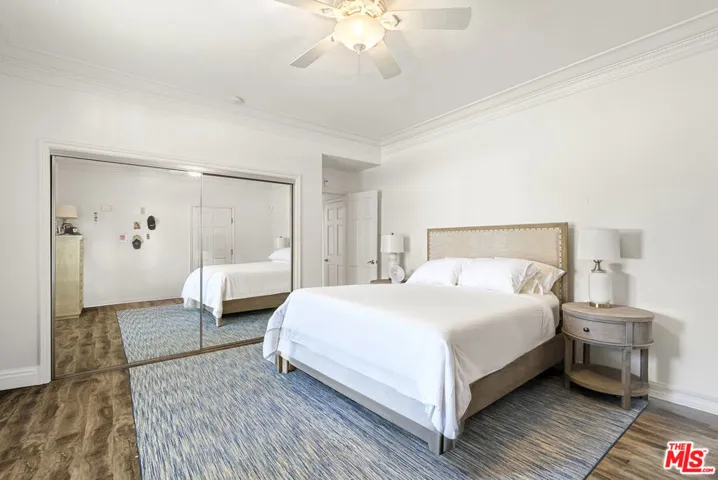 308 N Sycamore 102, Los Angeles, California 90036