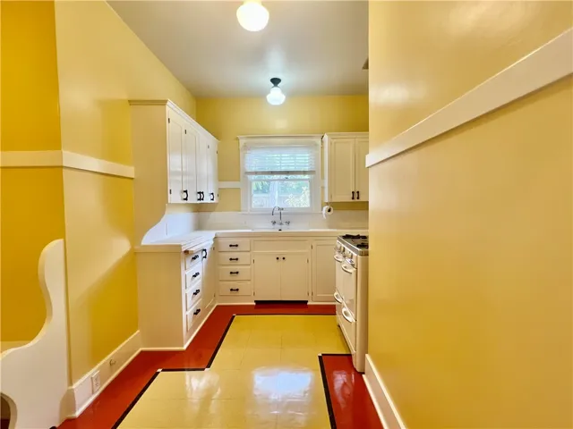115 W Stueckle Avenue 3, Anaheim, California 92805