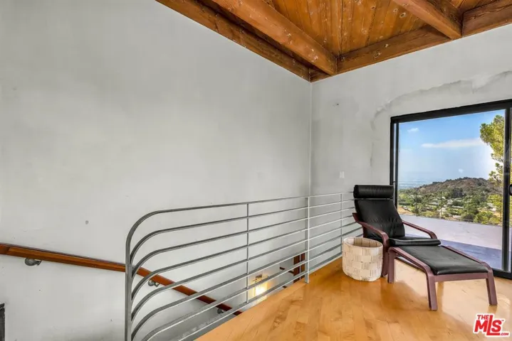 8630 Skyline Drive, Los Angeles, California 90046