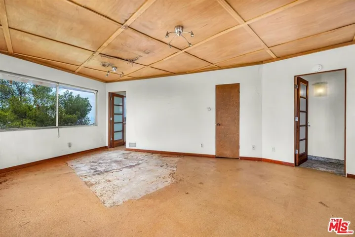 8630 Skyline Drive, Los Angeles, California 90046