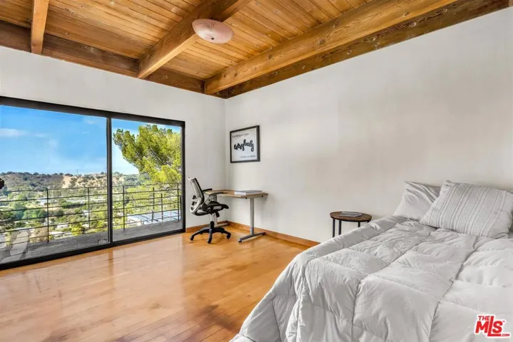 8630 Skyline Drive, Los Angeles, California 90046