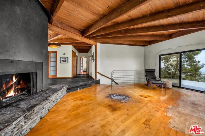 8630 Skyline Drive, Los Angeles, California 90046