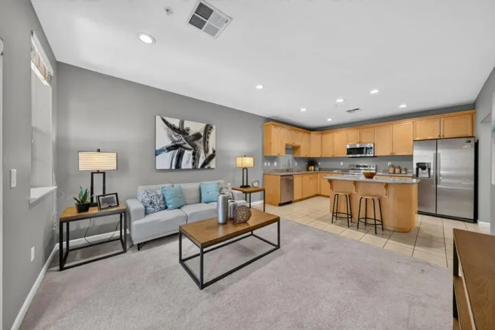 88 N Jackson Avenue 307, San Jose, California 95116