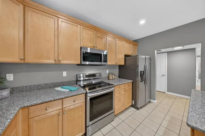 88 N Jackson Avenue 307, San Jose, California 95116