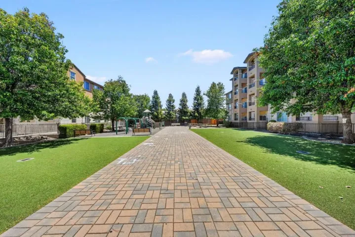 88 N Jackson Avenue 307, San Jose, California 95116