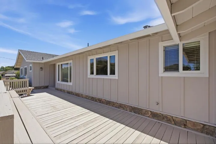 1135 Manning Court, San Martin, California 95046