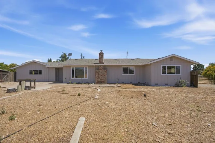 1135 Manning Court, San Martin, California 95046