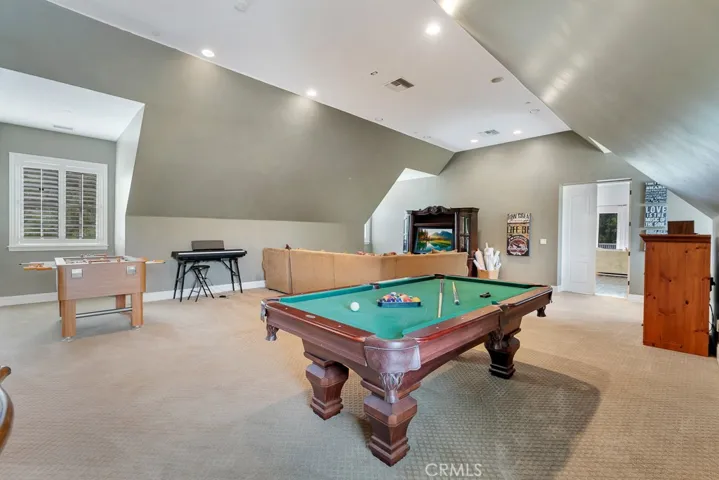 10955 Winnetka Avenue, Chatsworth, California 91311