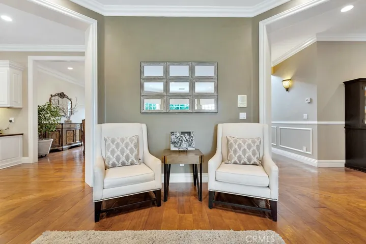 10955 Winnetka Avenue, Chatsworth, California 91311