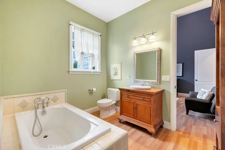 10955 Winnetka Avenue, Chatsworth, California 91311