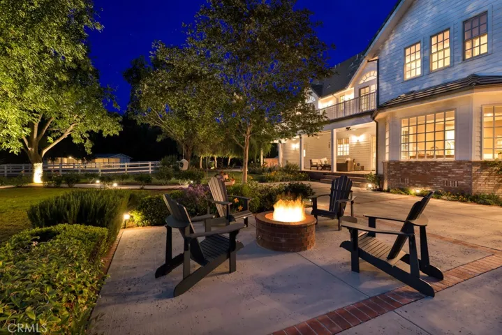 10955 Winnetka Avenue, Chatsworth, California 91311