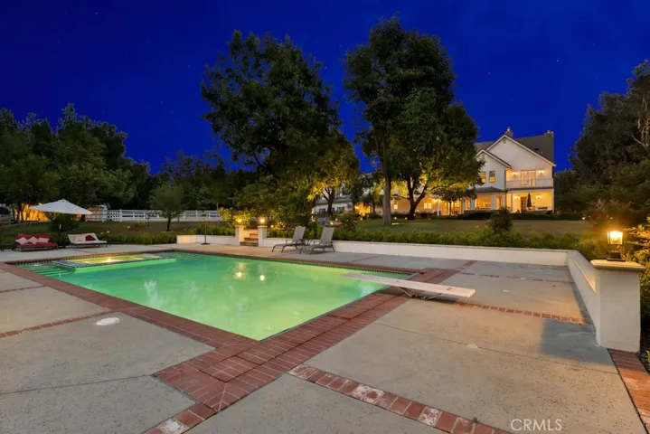 10955 Winnetka Avenue, Chatsworth, California 91311