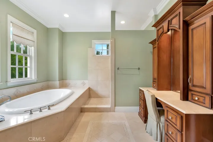 10955 Winnetka Avenue, Chatsworth, California 91311