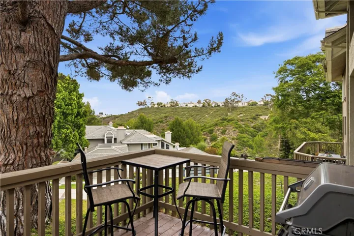 16 Lucerne, Newport Beach, California 92660