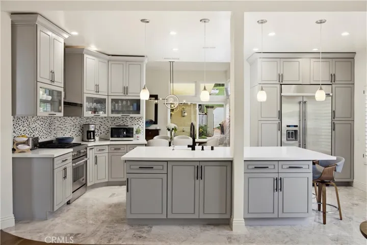 16 Lucerne, Newport Beach, California 92660