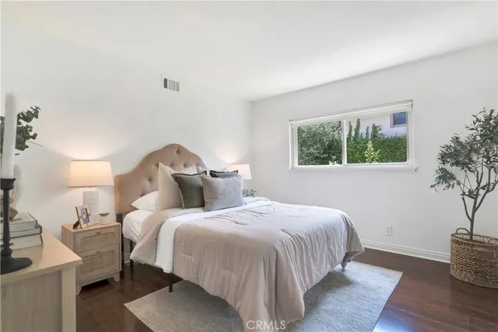 6468 Lada Avenue, Camarillo, California 93012
