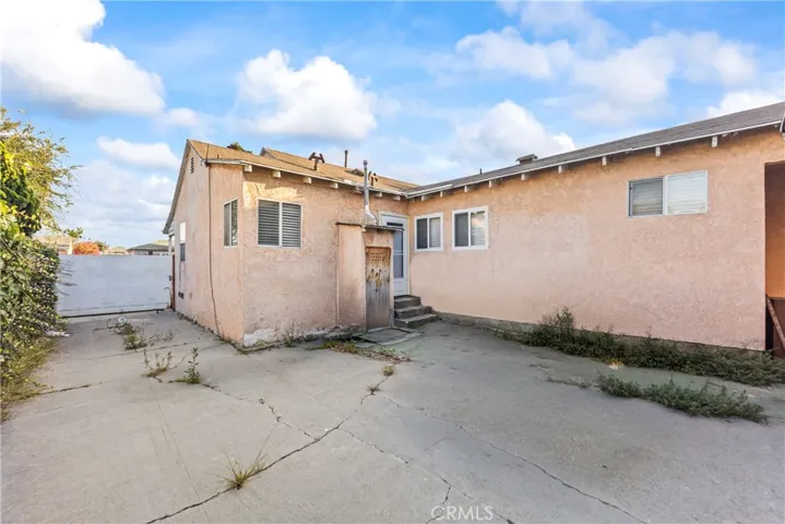 1209 E 124th Street, Los Angeles, California 90059