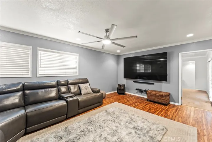 1209 E 124th Street, Los Angeles, California 90059