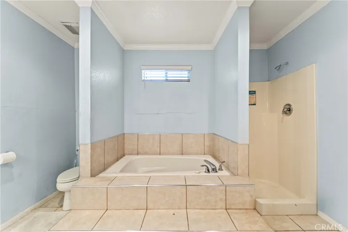 1209 E 124th Street, Los Angeles, California 90059