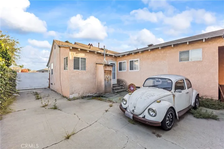 1209 E 124th Street, Los Angeles, California 90059