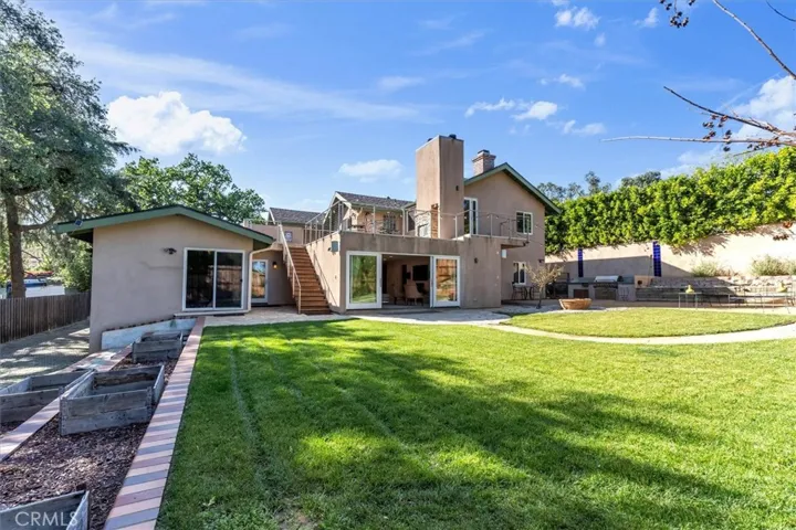 9824 Baden Avenue, Chatsworth, California 91311