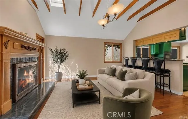 9824 Baden Avenue, Chatsworth, California 91311