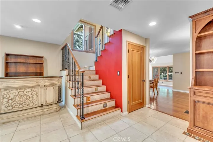 9824 Baden Avenue, Chatsworth, California 91311