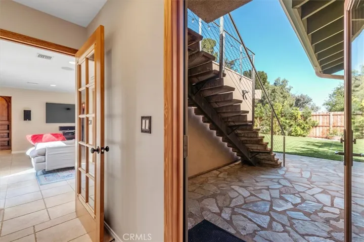 9824 Baden Avenue, Chatsworth, California 91311